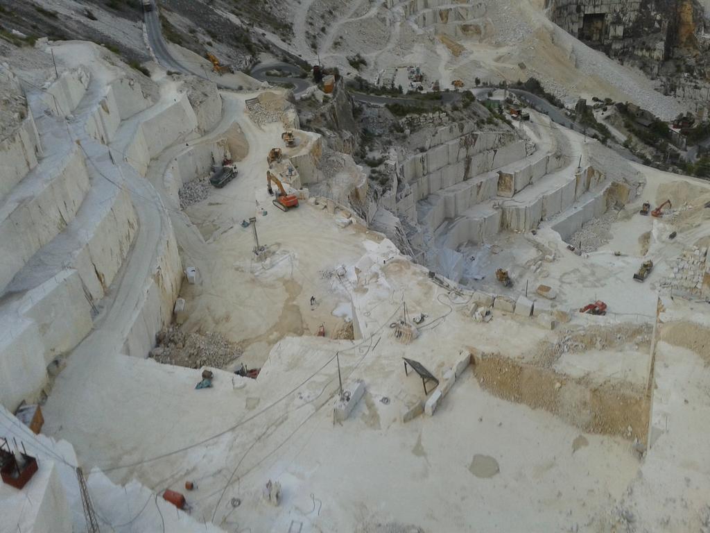 Hotel Ristorante Radar Carrara Dış mekan fotoğraf